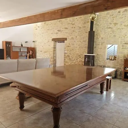 Demeure En Pierre Avec Piscine Privée