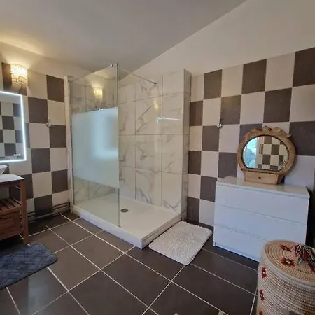 Demeure En Pierre Avec Piscine Privée