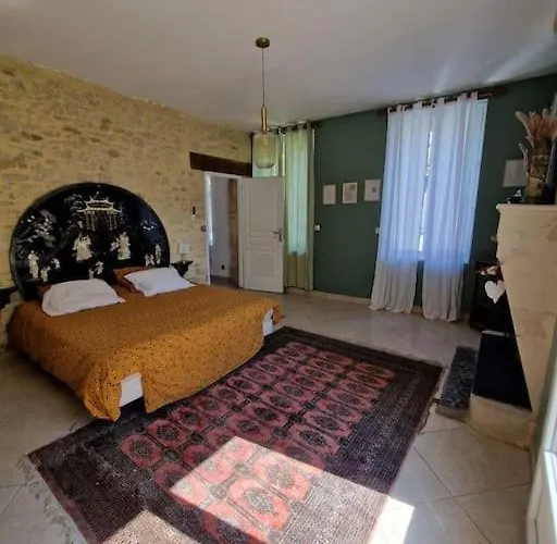 Villa Demeure En Pierre Avec Piscine Privée *