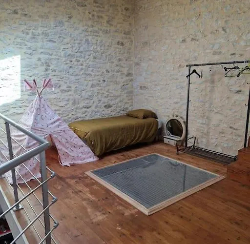 Demeure En Pierre Avec Piscine Privée Villa