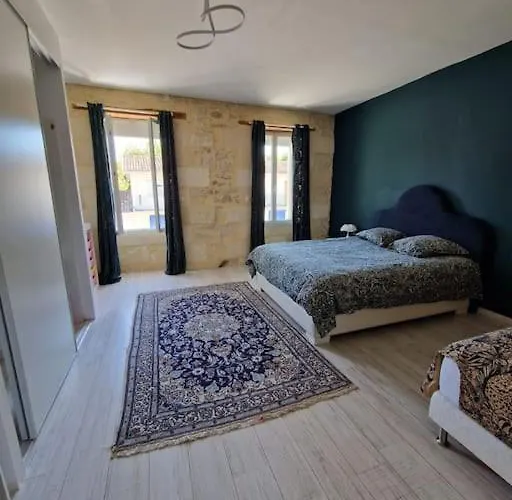 Demeure En Pierre Avec Piscine Privée Villa *