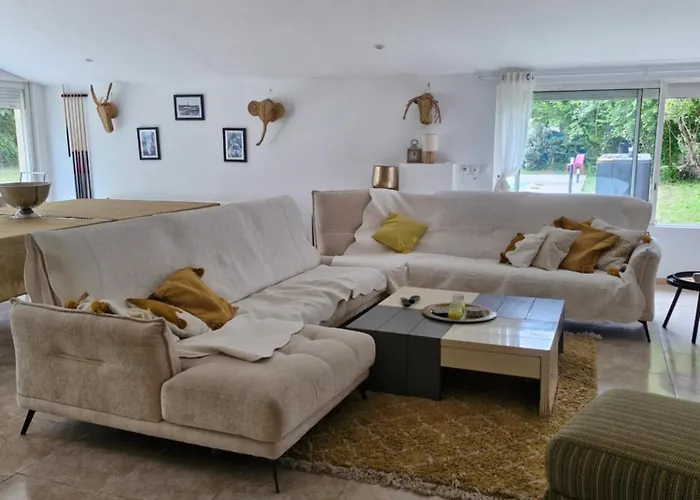 Villa Demeure En Pierre Avec Piscine Privée Etauliers